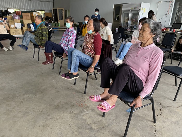 1091114-中華醫大IUSR「善循環」再度推進東山區大客里及東山里圖片