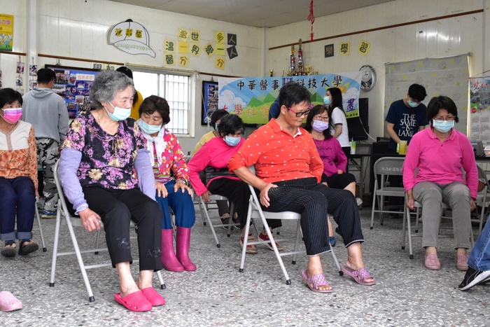 1091114-中華醫大IUSR「善循環」再度推進東山區大客里及東山里圖片